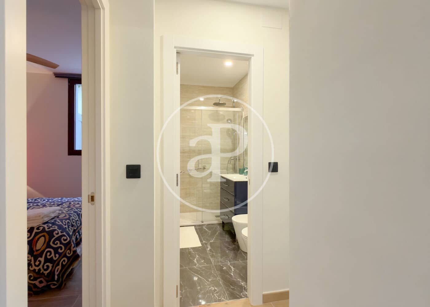 2 quarto Apartamento para arrendar em Madrid cidade - 2 000 € (Ref: 9634589)