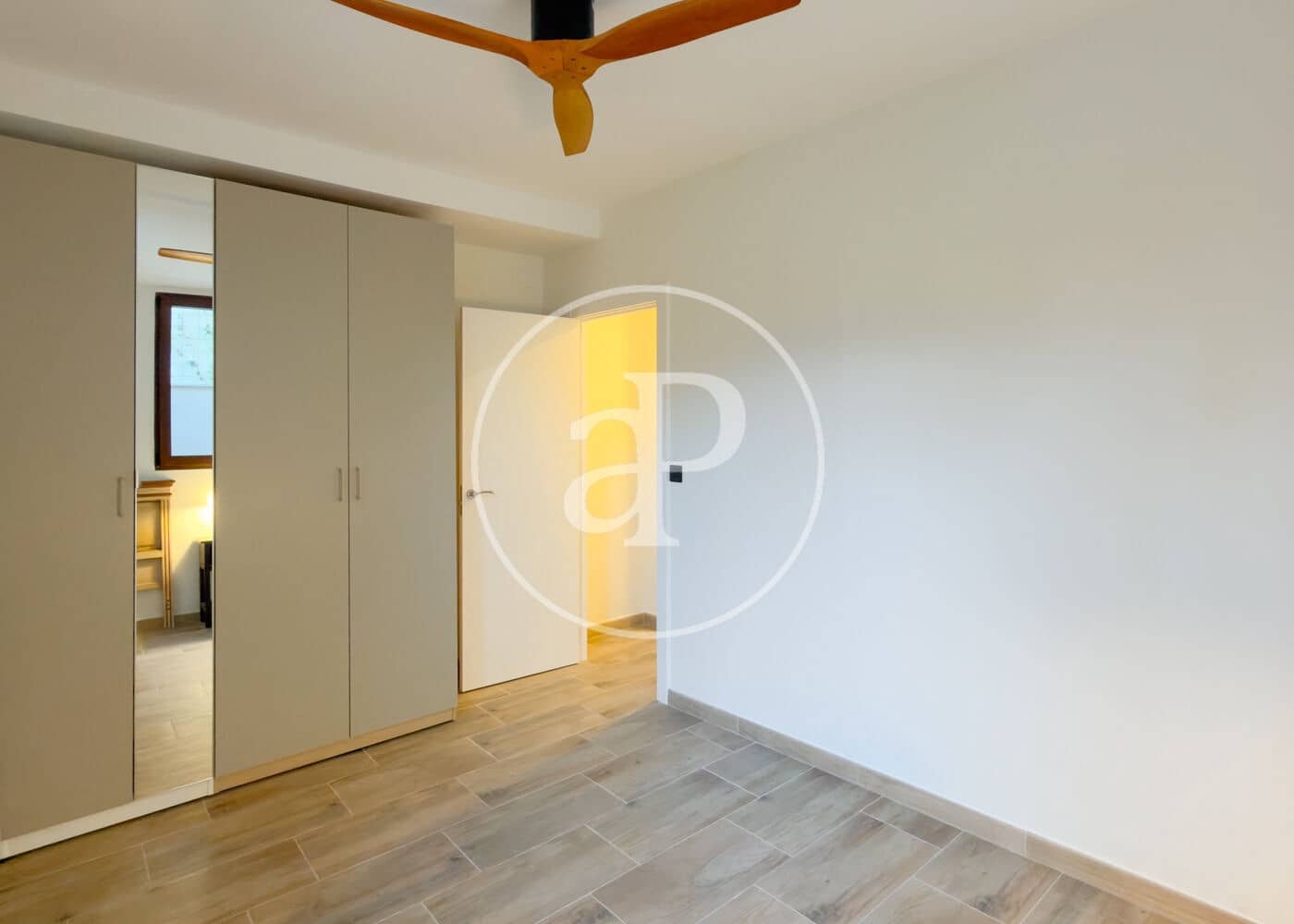 2 quarto Apartamento para arrendar em Madrid cidade - 2 000 € (Ref: 9634589)