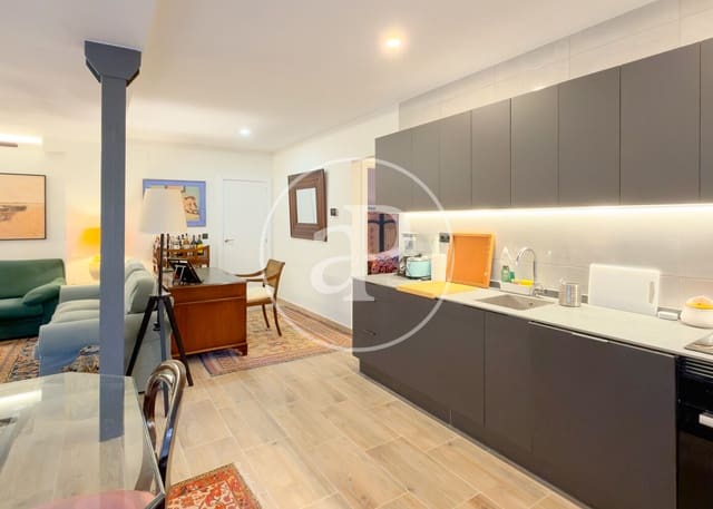 2 quarto Apartamento para arrendar em Nueva España, Madrid cidade - 2 000 € (Ref: 9634589)