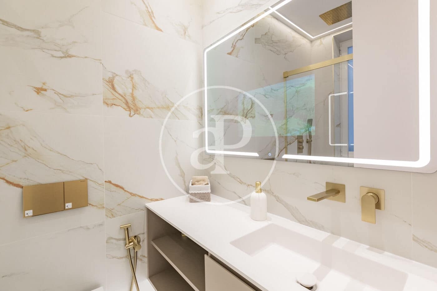 2 sovrum Lägenhet till salu i Madrid stad - 890 000 € (Ref: 9634590)