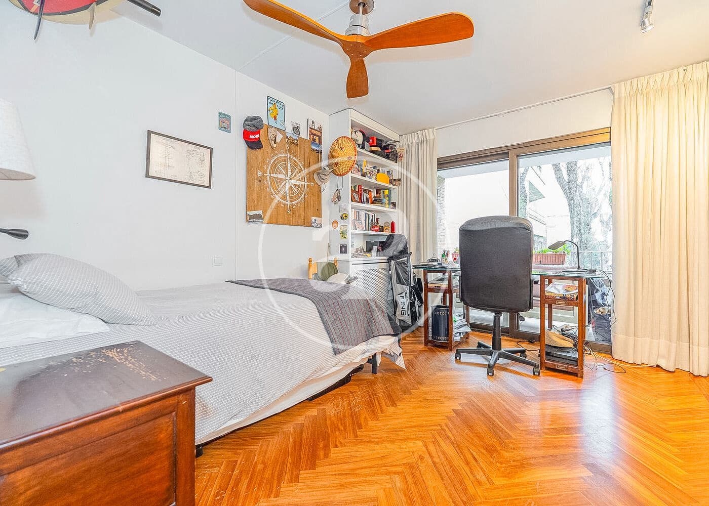 3 bedroom Apartment for sale in La Moraleja with pool - € 1,690,000 (Ref: 9634592)