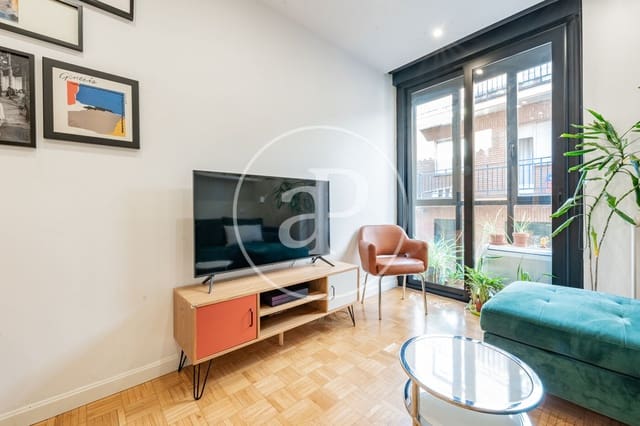 Apartamento de 2 habitaciones en Embajadores, Madrid ciudad en venta - 525.000 € (Ref: 9637617)