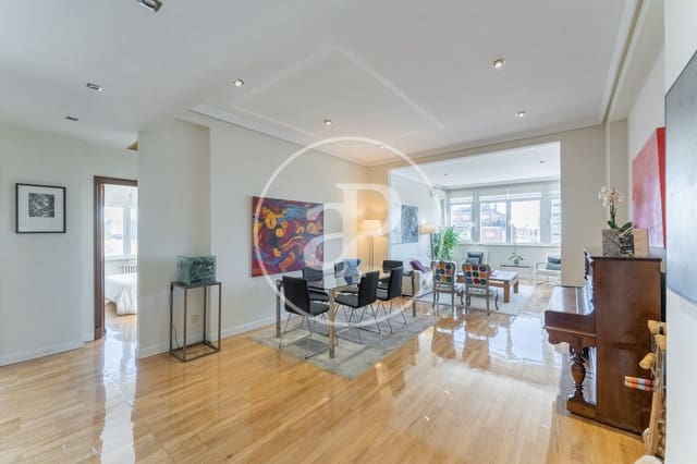 3 makuuhuone Huoneisto vuokrattavana paikassa Cuatro Caminos, Madrid kaupunki - 4 000 € (Ref: 9637618)