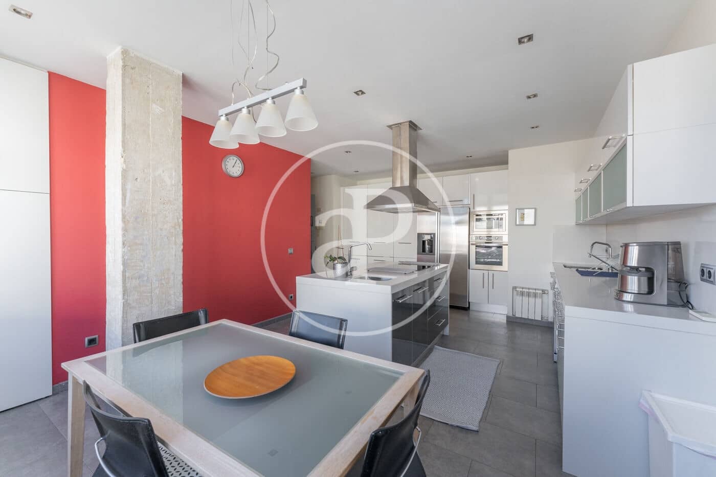 3 makuuhuone Huoneisto vuokrattavana paikassa Madrid kaupunki - 4 000 € (Ref: 9637618)