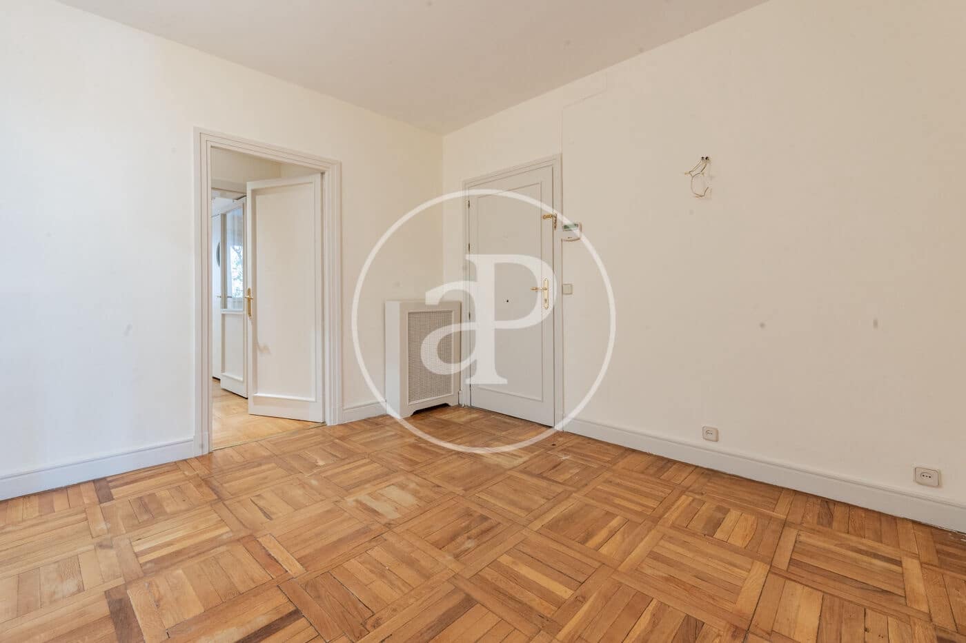 3 slaapkamer Appartement te huur in Madrid stad - € 3.200 (Ref: 9637619)