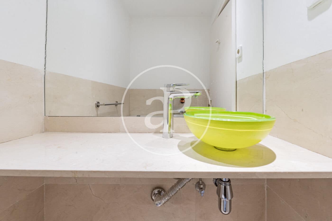 3 slaapkamer Appartement te huur in Madrid stad - € 3.200 (Ref: 9637619)