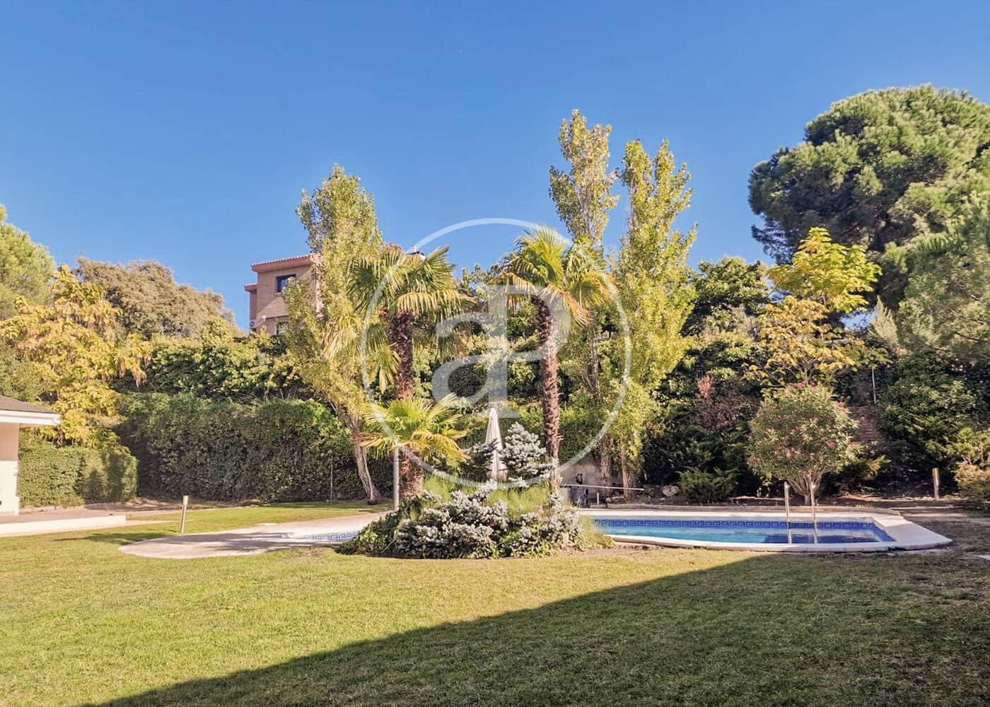 5 makuuhuone Huvila myytävänä paikassa Las Rozas de Madrid mukana uima-altaan - 1 950 000 € (Ref: 9639494)