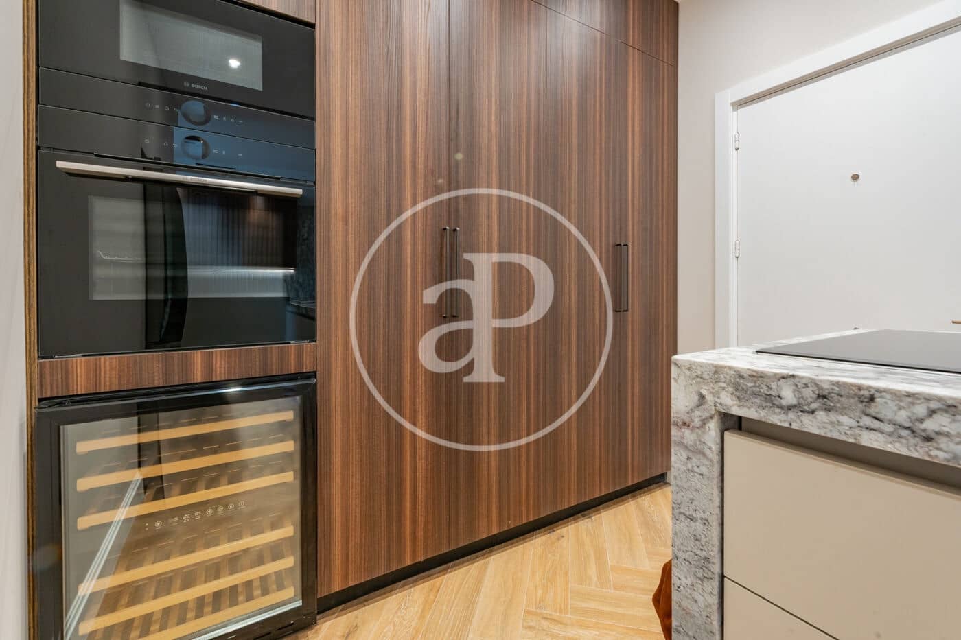 Apartamento de 3 habitaciones en Madrid ciudad en venta - 2.920.000 € (Ref: 9645037)