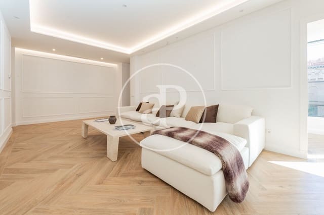 Apartamento de 3 habitaciones en Castellana, Madrid ciudad en venta - 2.920.000 € (Ref: 9645037)