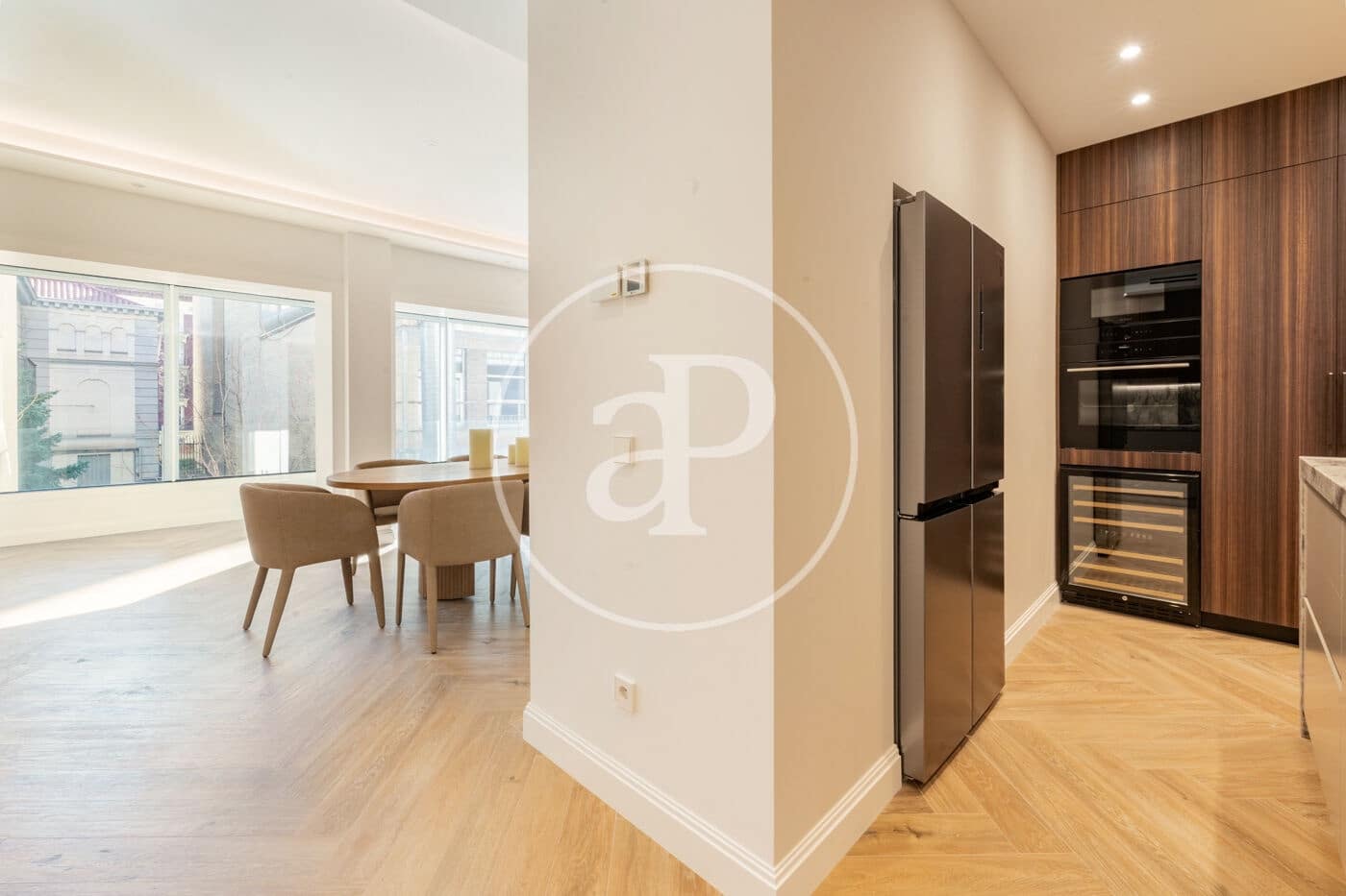 Apartamento de 3 habitaciones en Madrid ciudad en venta - 2.920.000 € (Ref: 9645037)