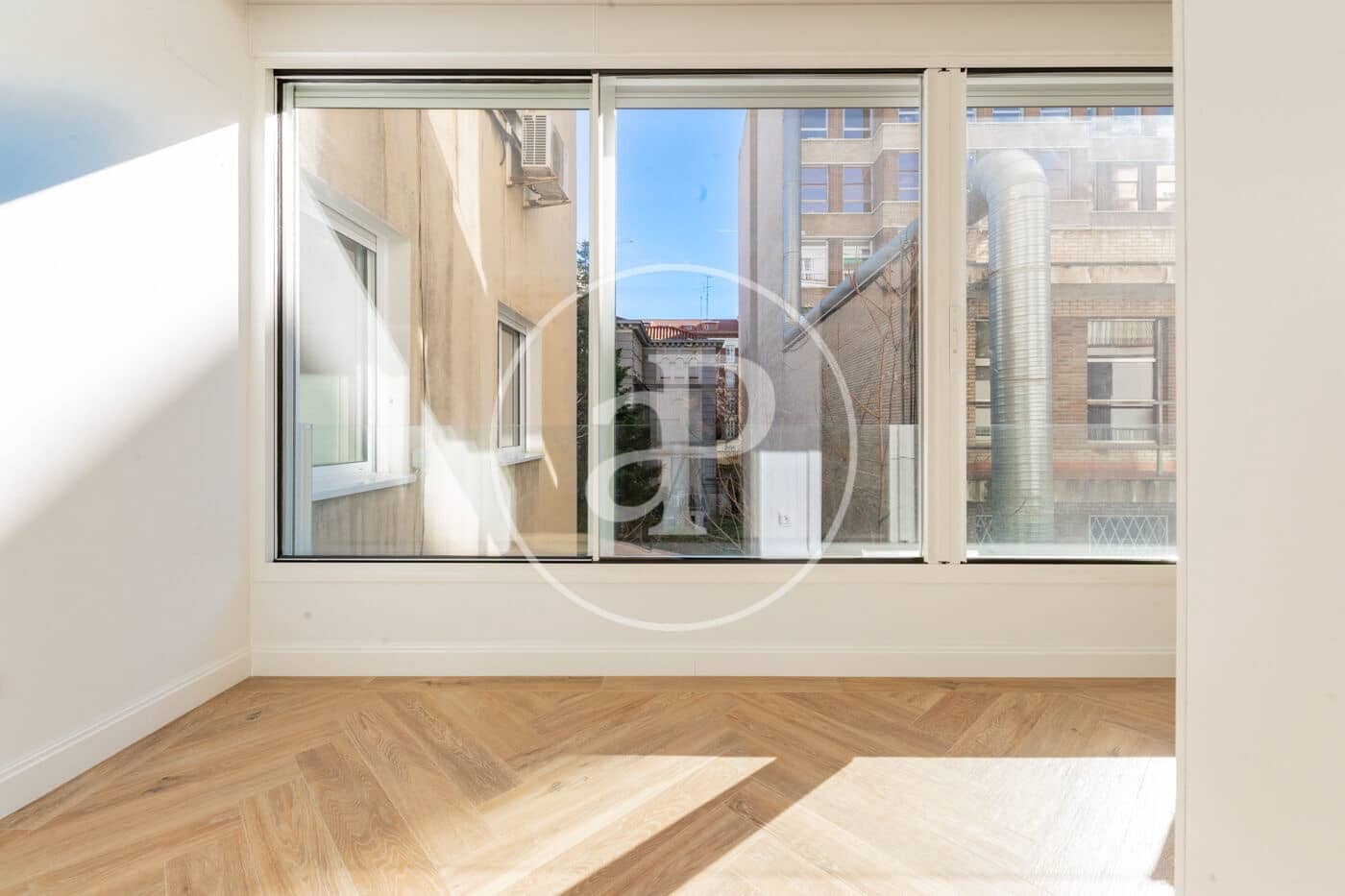 Apartamento de 3 habitaciones en Madrid ciudad en venta - 2.920.000 € (Ref: 9645037)