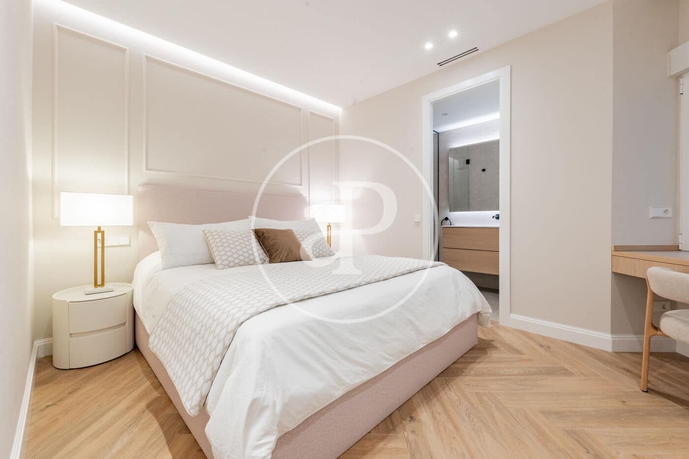 Apartamento de 3 habitaciones en Madrid ciudad en venta - 2.920.000 € (Ref: 9645037)