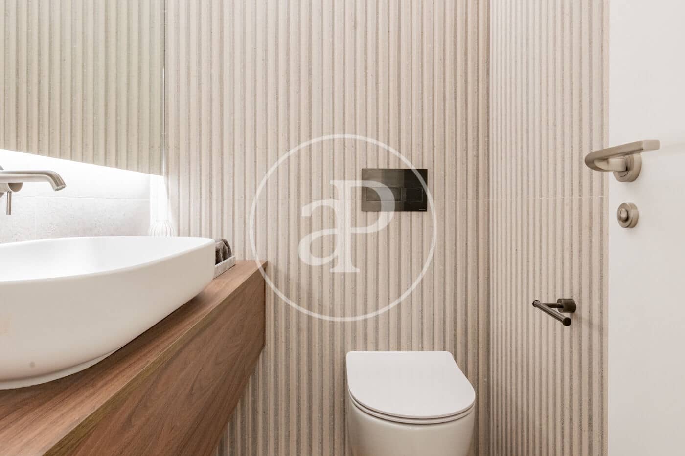 3 bedroom Apartment for sale in Madrid city - € 2,700,000 (Ref: 9645037)