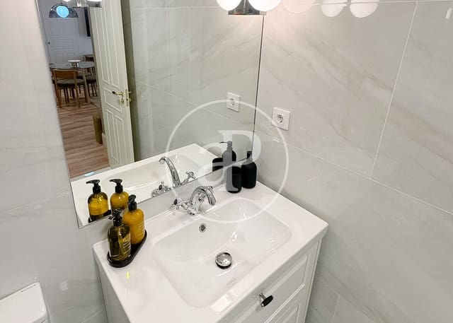 2 bedroom Apartment for rent in Goya, Madrid city - € 2,750 (Ref: 9648129)