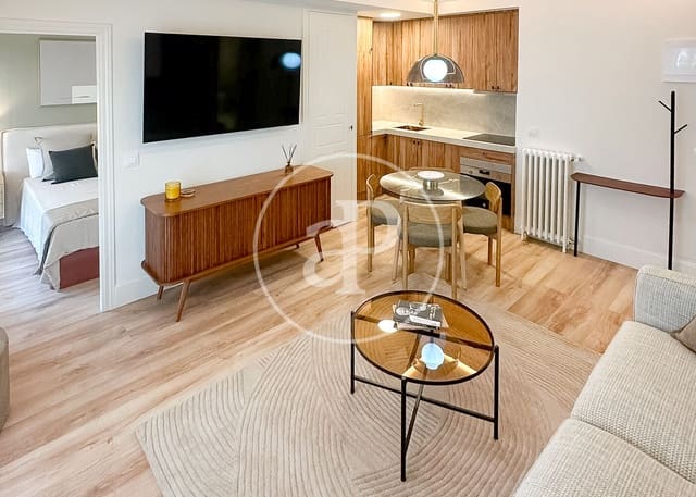 2 bedroom Apartment for rent in Goya, Madrid city - € 2,750 (Ref: 9648129)