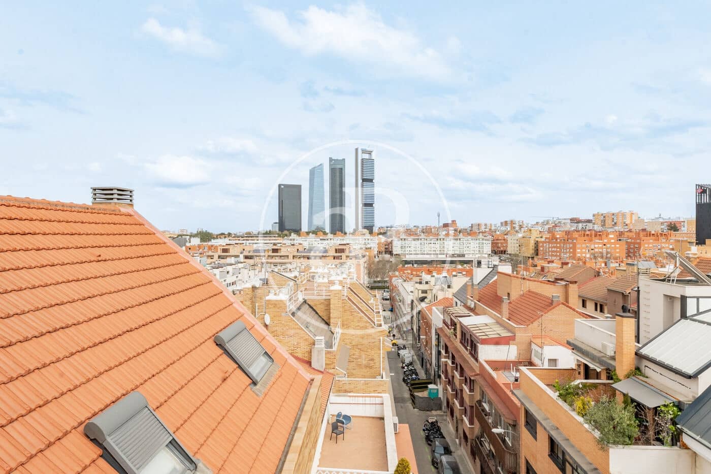 4 bedroom Apartment for sale in Madrid city - € 750,000 (Ref: 9648131)