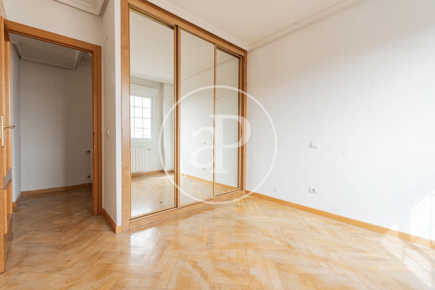 4 bedroom Apartment for sale in Madrid city - € 750,000 (Ref: 9648131)