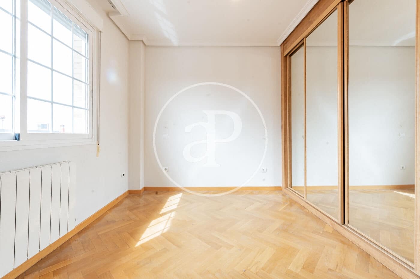 4 bedroom Apartment for sale in Madrid city - € 750,000 (Ref: 9648131)