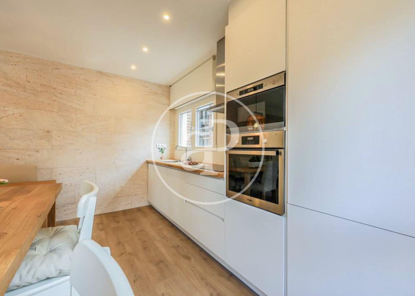 2 Zimmer Apartment zu vermieten in Madrid Stadt - 2.200 € (Ref: 9648132)