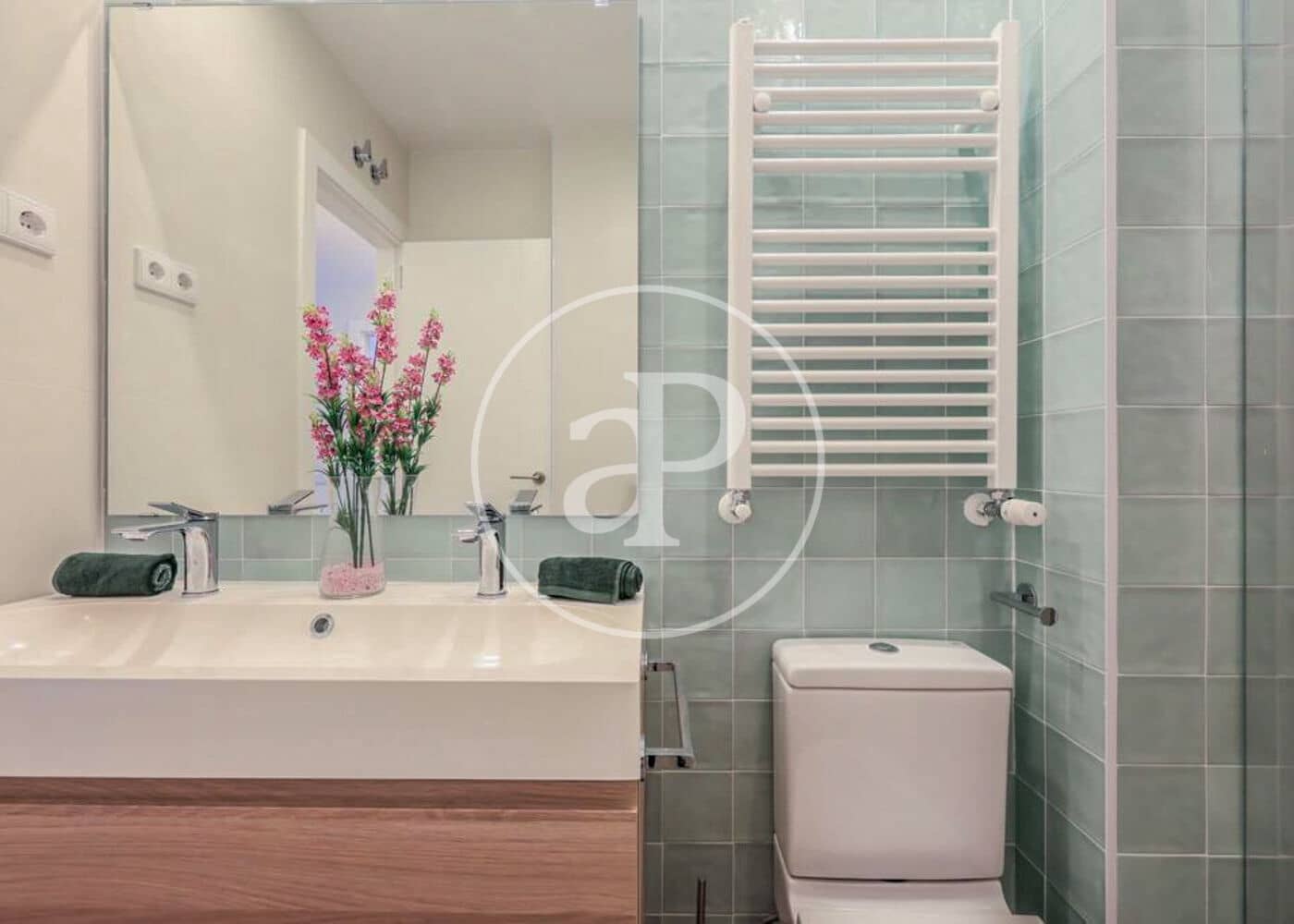 2 Zimmer Apartment zu vermieten in Madrid Stadt - 2.200 € (Ref: 9648132)