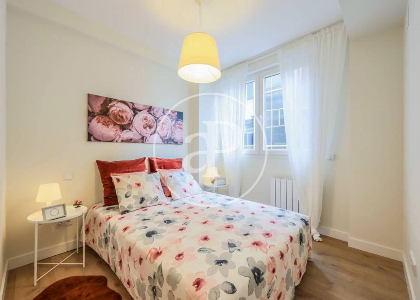 2 Zimmer Apartment zu vermieten in Madrid Stadt - 2.200 € (Ref: 9648132)