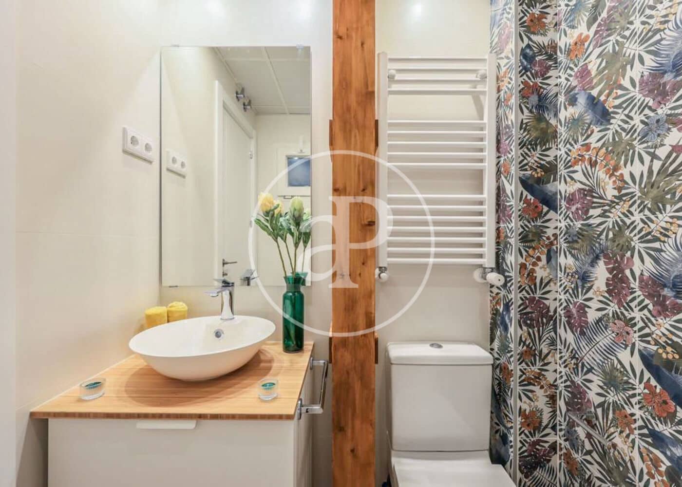 2 Zimmer Apartment zu vermieten in Madrid Stadt - 2.200 € (Ref: 9648132)