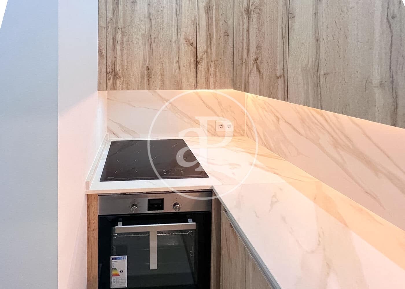 1 slaapkamer Appartement te koop in Madrid stad - € 425.000 (Ref: 9648135)