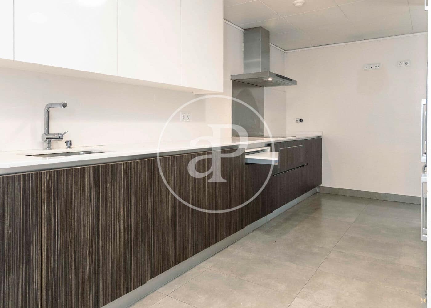 3 Zimmer Apartment zu vermieten in Madrid Stadt mit Pool - 7.400 € (Ref: 9652014)