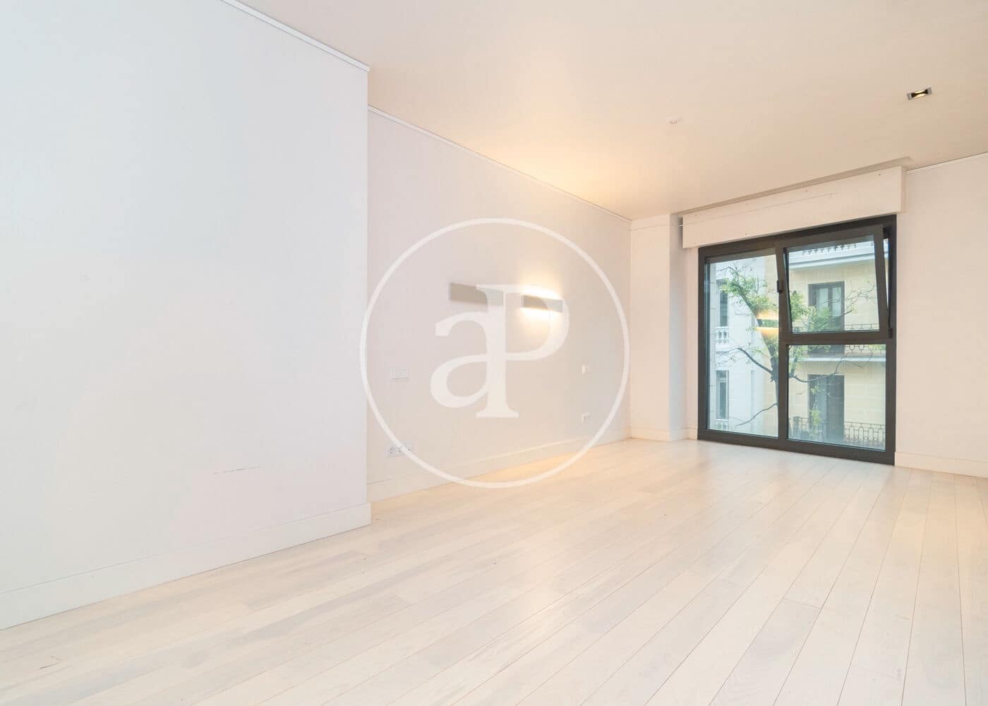 3 Zimmer Apartment zu vermieten in Madrid Stadt mit Pool - 7.400 € (Ref: 9652014)