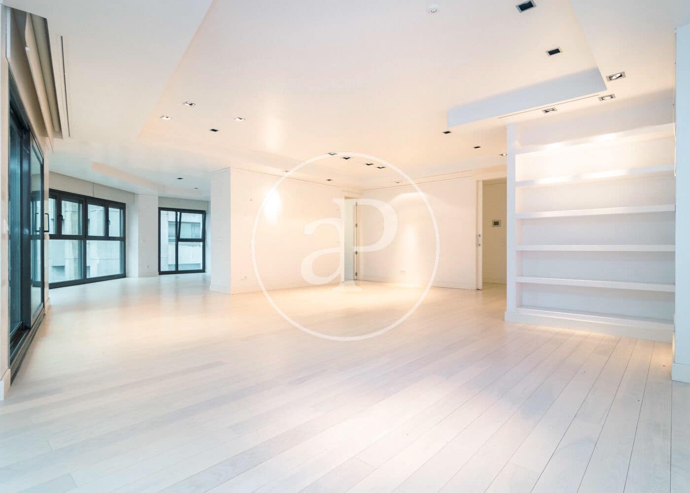 3 Zimmer Apartment zu vermieten in Madrid Stadt mit Pool - 7.400 € (Ref: 9652014)