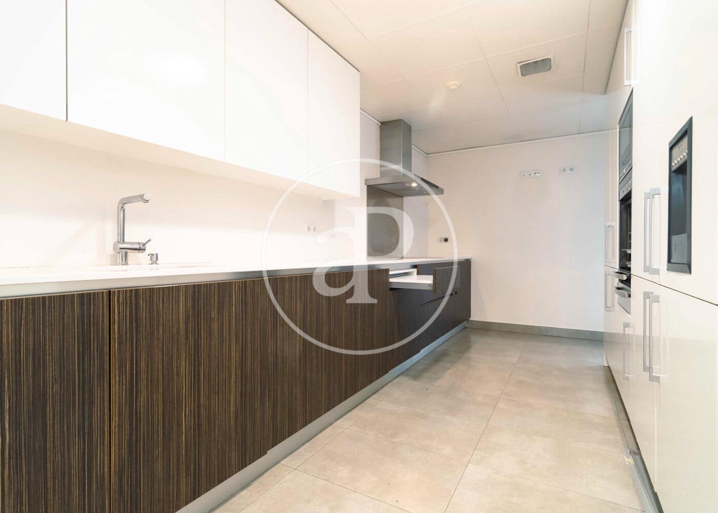 3 Zimmer Apartment zu vermieten in Madrid Stadt mit Pool - 7.400 € (Ref: 9652014)