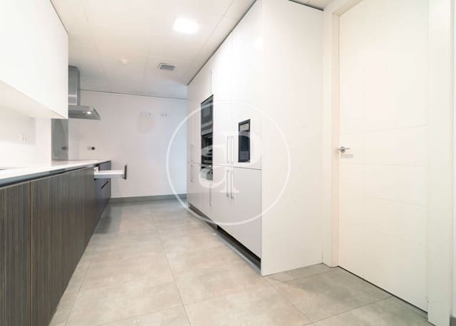 3 Zimmer Apartment zu vermieten in Almagro, Madrid Stadt mit Pool - 7.400 € (Ref: 9652014)