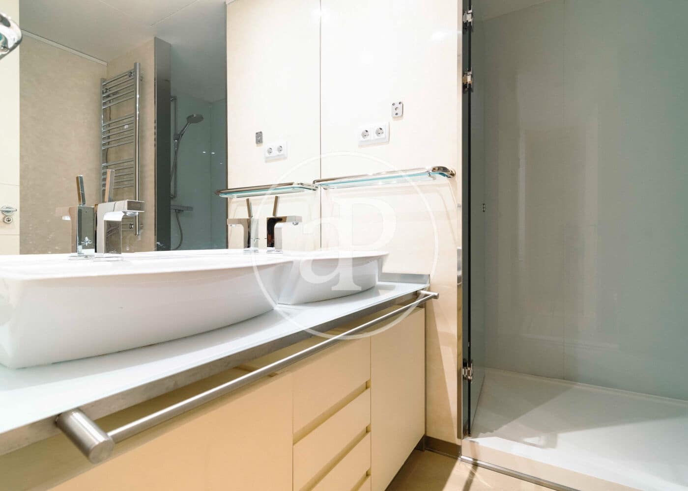 3 Zimmer Apartment zu vermieten in Madrid Stadt mit Pool - 7.400 € (Ref: 9652014)