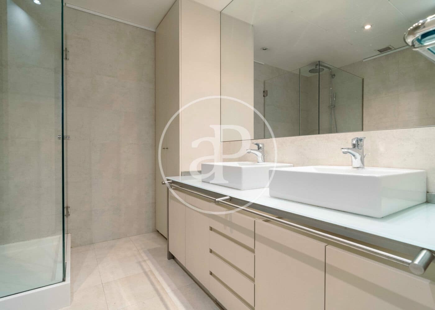 3 Zimmer Apartment zu vermieten in Madrid Stadt mit Pool - 7.400 € (Ref: 9652014)