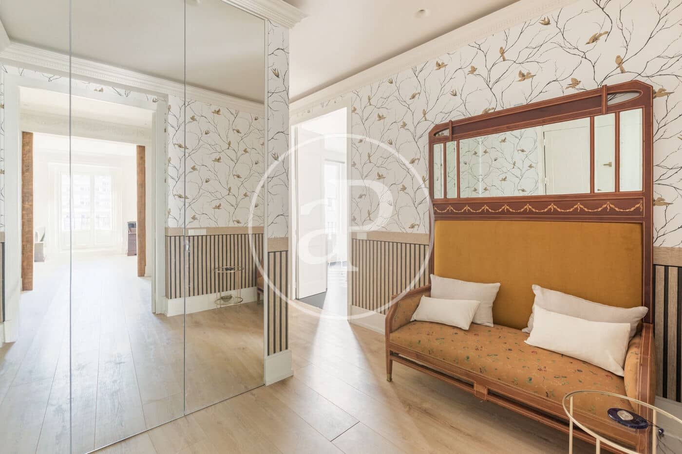 3 quarto Apartamento para arrendar em Madrid cidade - 8 000 € (Ref: 9652016)