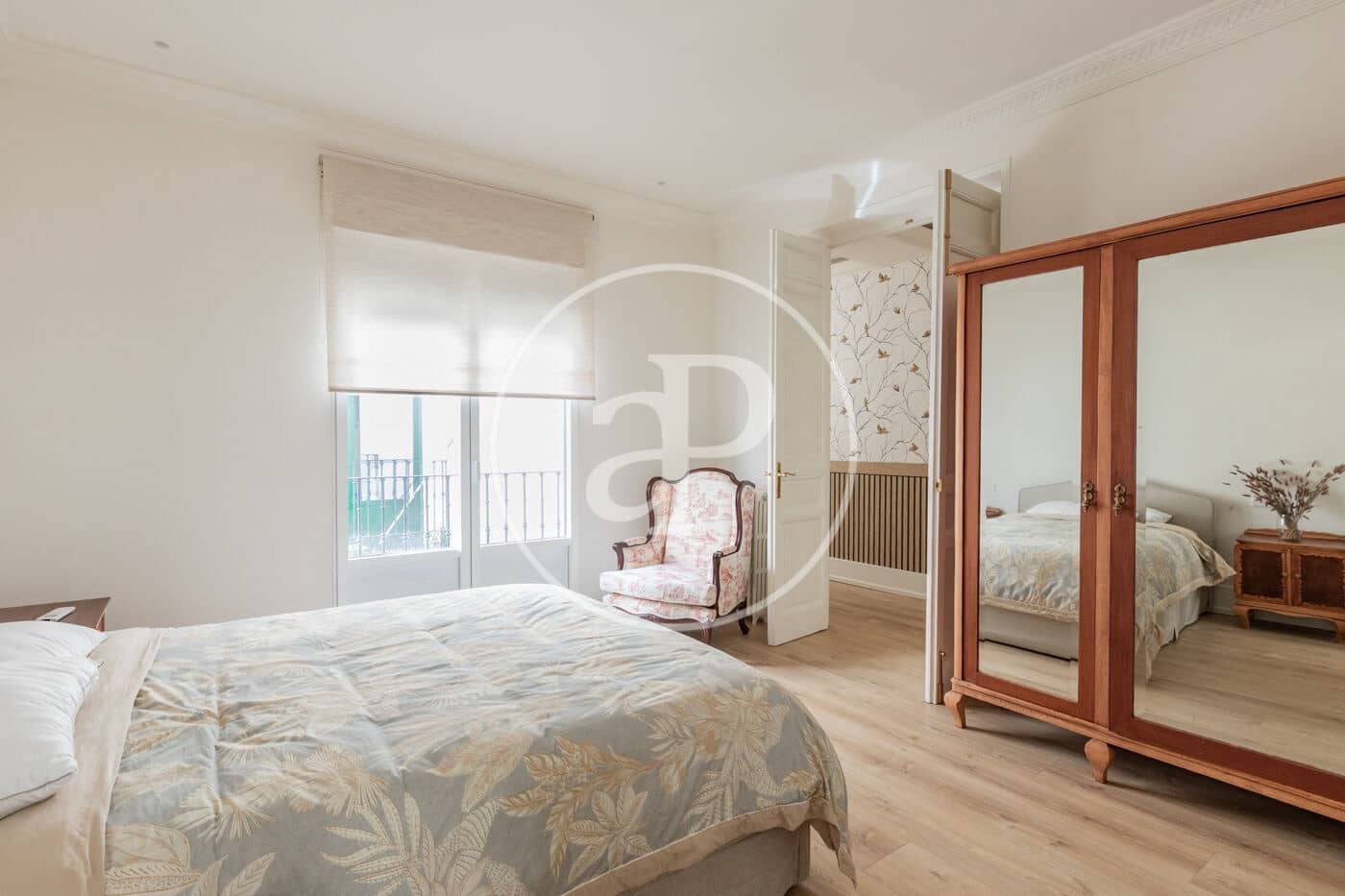 3 quarto Apartamento para arrendar em Madrid cidade - 8 000 € (Ref: 9652016)