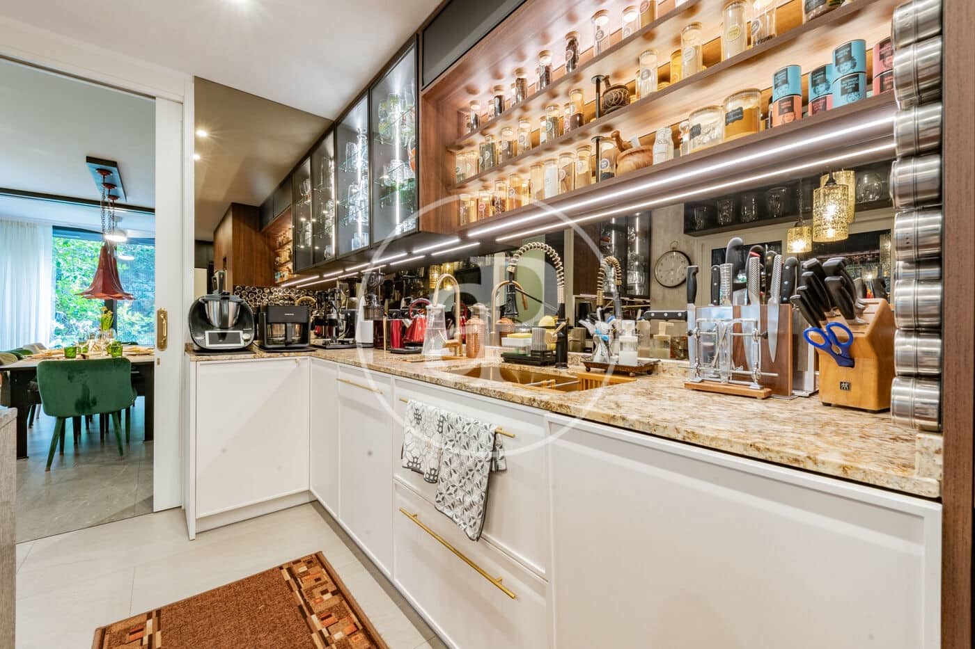 6 sypialnia Willa na sprzedaż w Miasto Madryt z basenem - 3 900 000 € (Ref: 9656106)