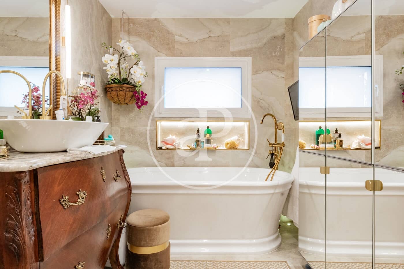 6 sypialnia Willa na sprzedaż w Miasto Madryt z basenem - 3 900 000 € (Ref: 9656106)