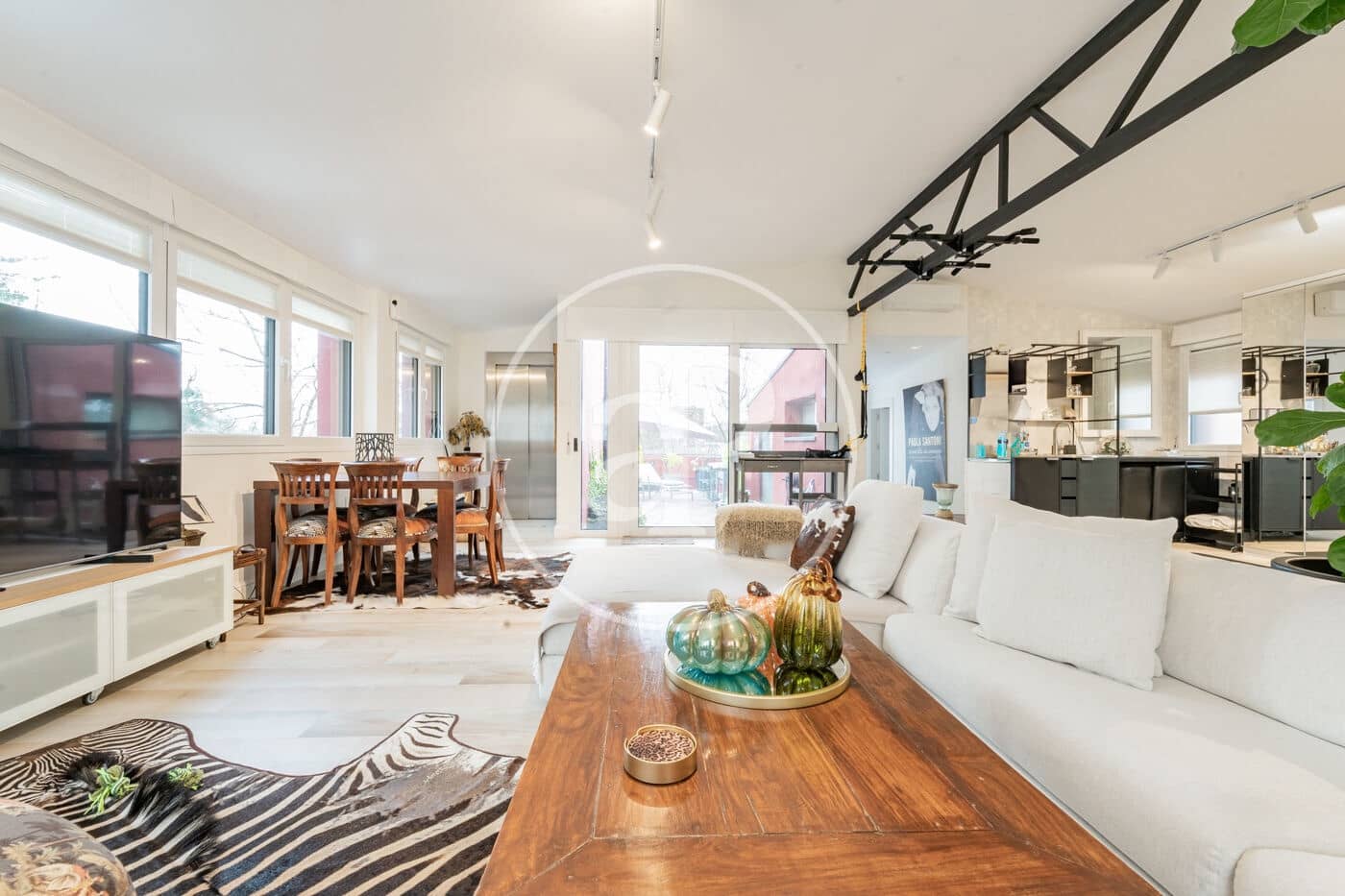 6 sypialnia Willa na sprzedaż w Miasto Madryt z basenem - 3 900 000 € (Ref: 9656106)