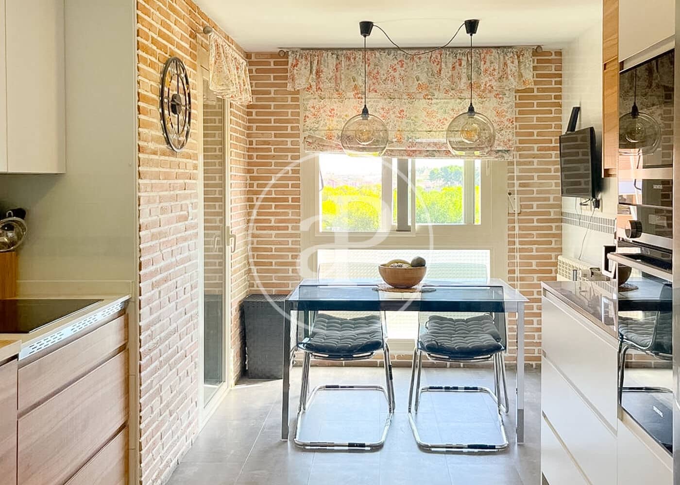 3 sypialnia Apartament do wynajęcia w Miasto Madryt z basenem - 3 000 € (Ref: 9656107)