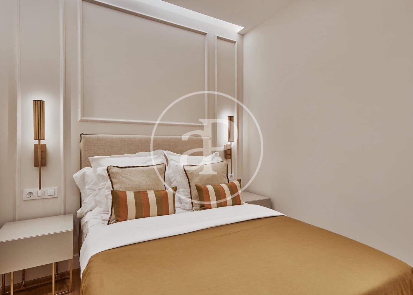 2 bedroom Apartment for sale in Madrid city - € 899,000 (Ref: 9656110)