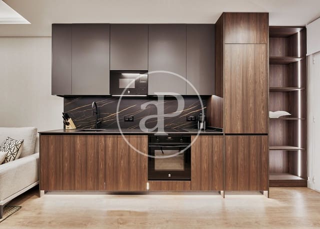 2 bedroom Apartment for sale in Almagro, Madrid city - € 899,000 (Ref: 9656110)