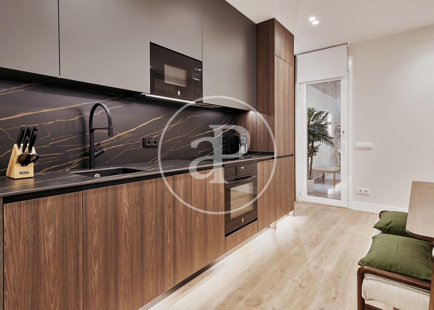 2 bedroom Apartment for sale in Madrid city - € 899,000 (Ref: 9656110)