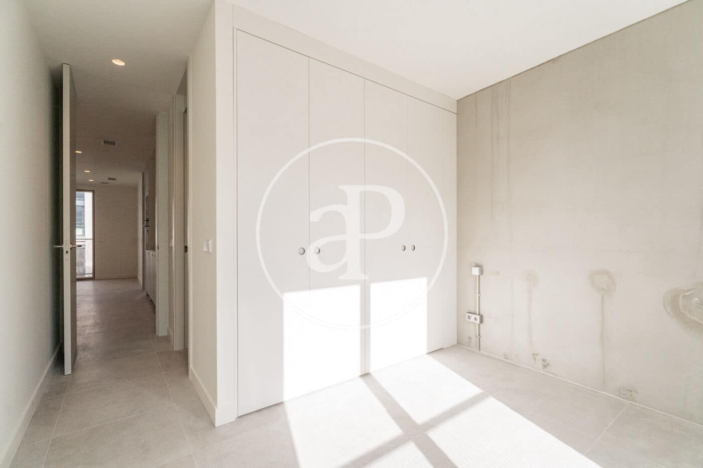 Appartement de 2 chambres à louer à Madrid ville - 1 900 € (Ref: 9656111)
