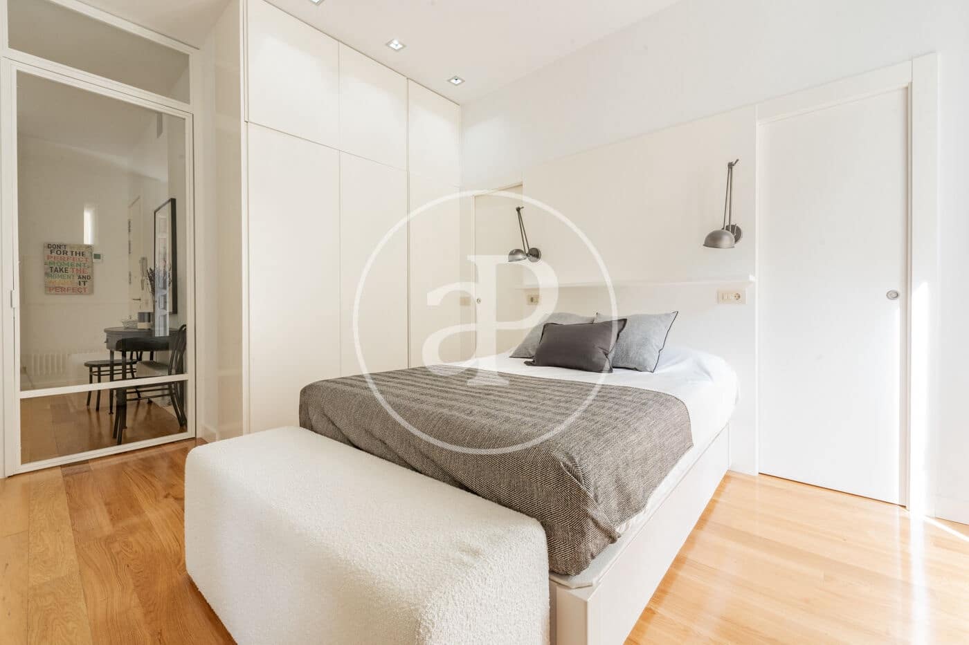 1 slaapkamer Appartement te huur in Madrid stad - € 1.900 (Ref: 9659445)