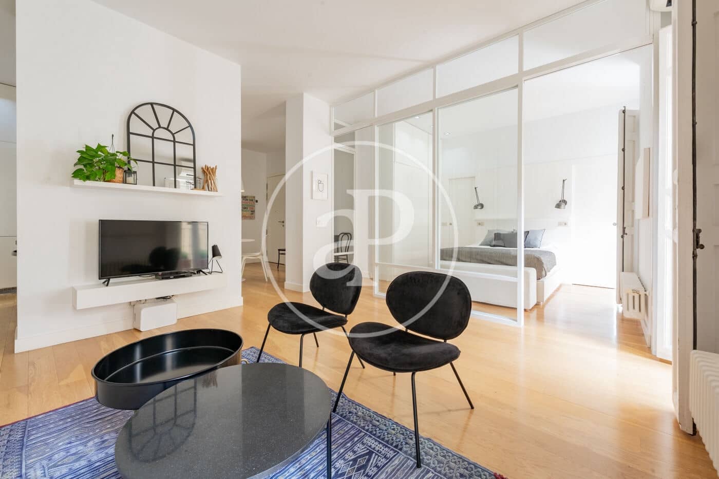 1 slaapkamer Appartement te huur in Madrid stad - € 1.900 (Ref: 9659445)