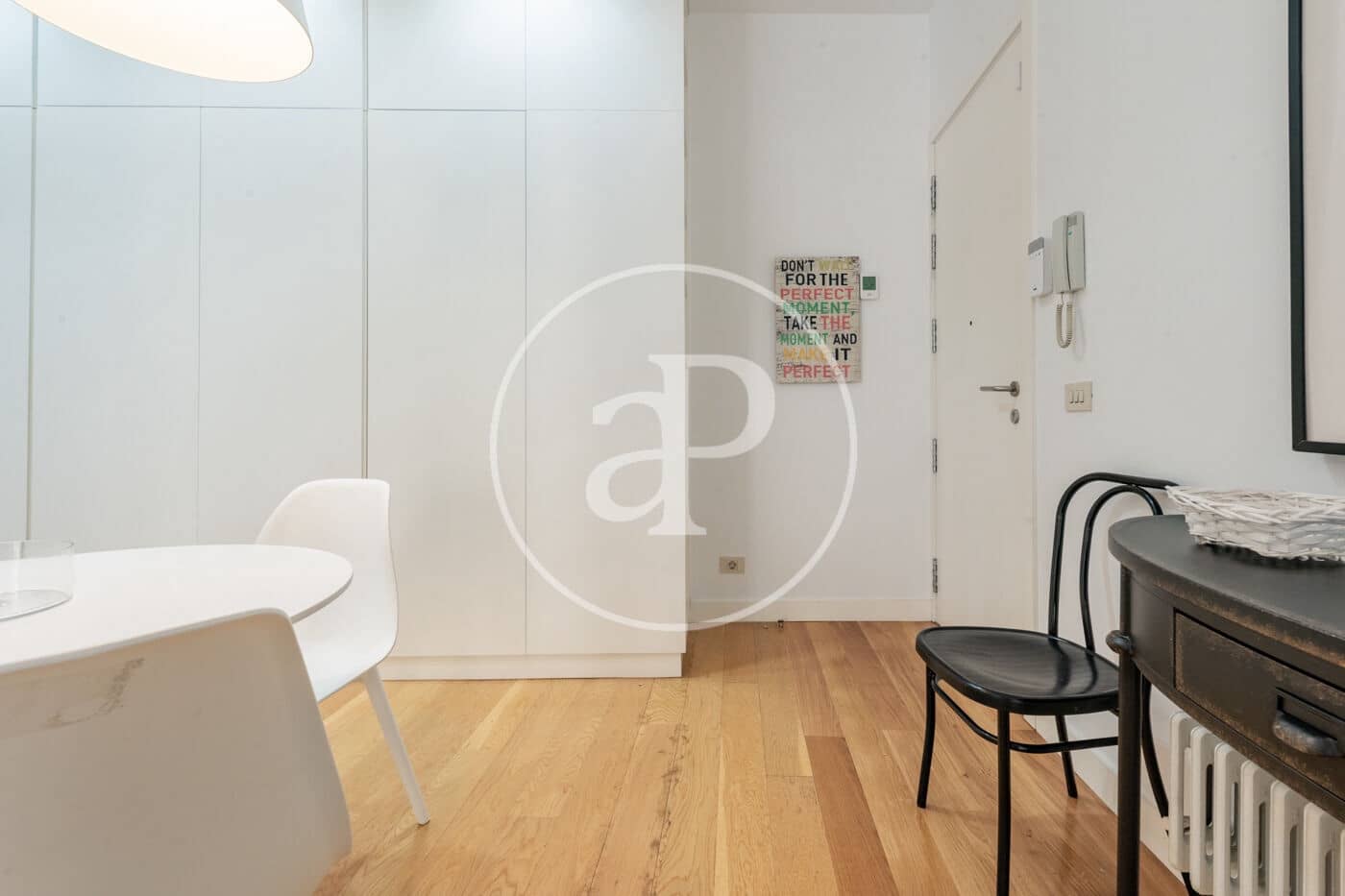 1 slaapkamer Appartement te huur in Madrid stad - € 1.900 (Ref: 9659445)