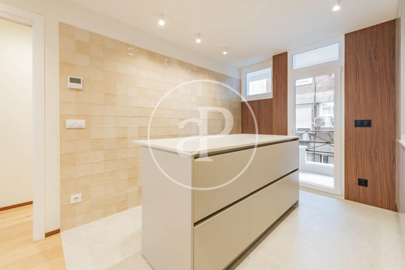 3 slaapkamer Appartement te koop in Madrid stad - € 989.000 (Ref: 9659448)
