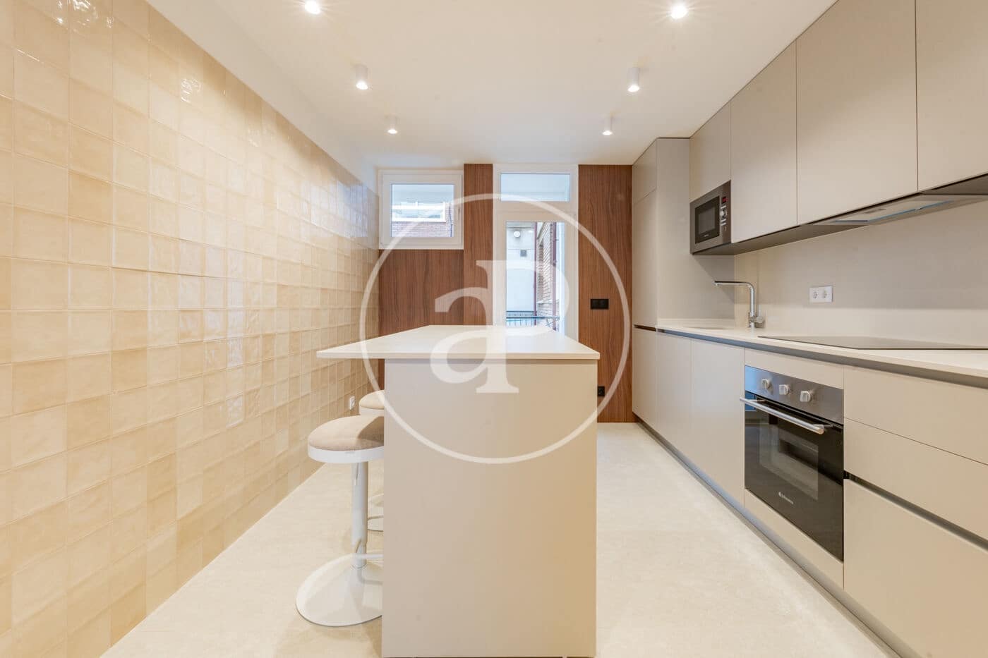 3 slaapkamer Appartement te koop in Madrid stad - € 989.000 (Ref: 9659448)