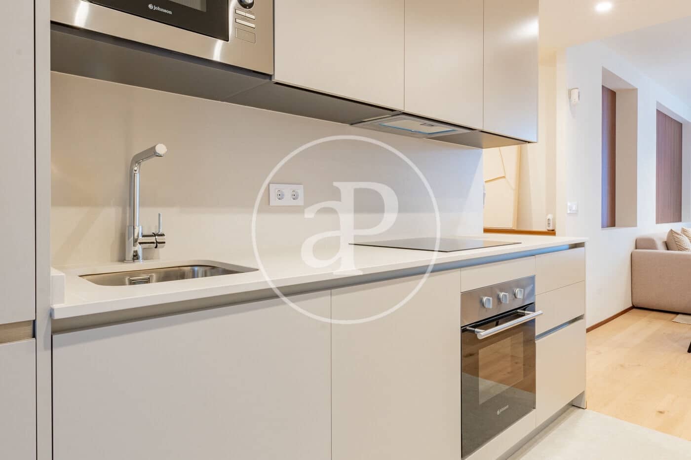 3 slaapkamer Appartement te koop in Madrid stad - € 989.000 (Ref: 9659448)